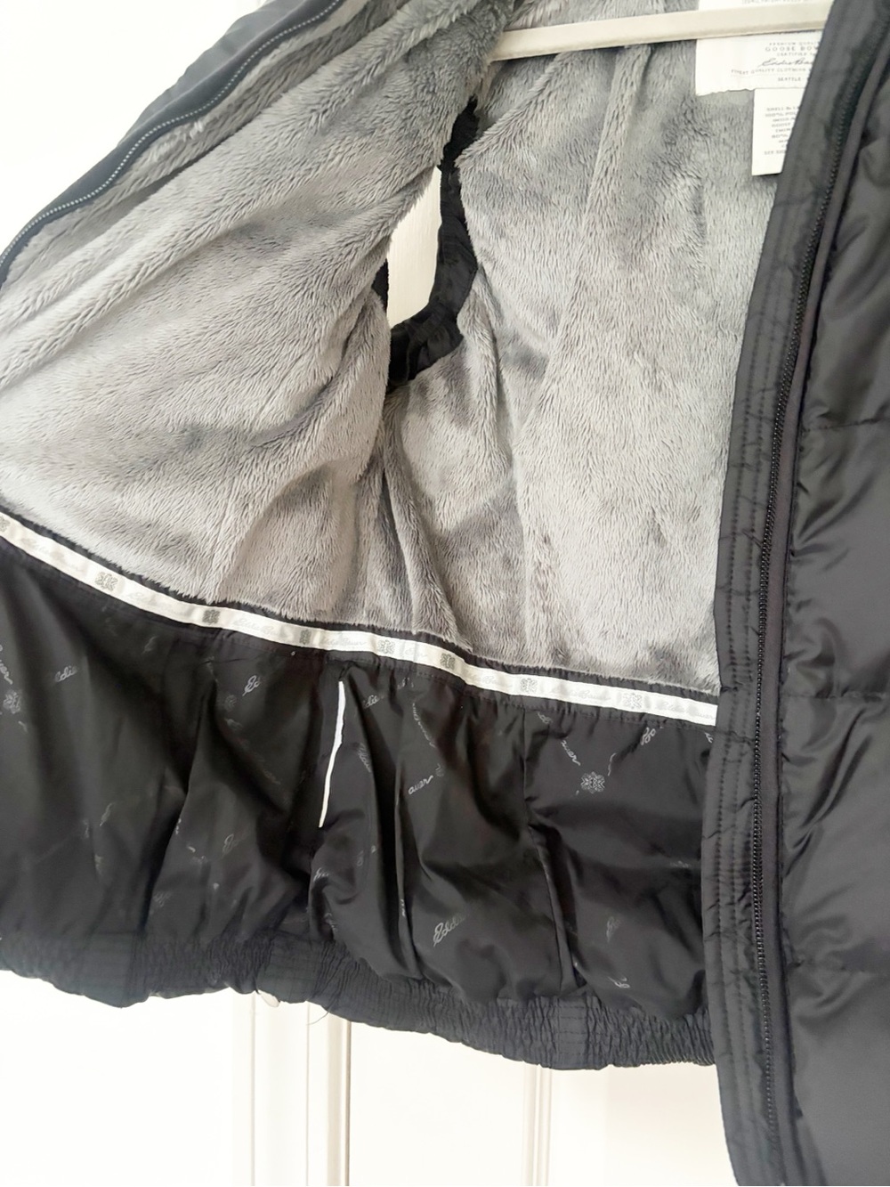 XS • Eddie Bauer women's Black Quilted Puffer Vest with Hood goose down - Picture 6 of 7